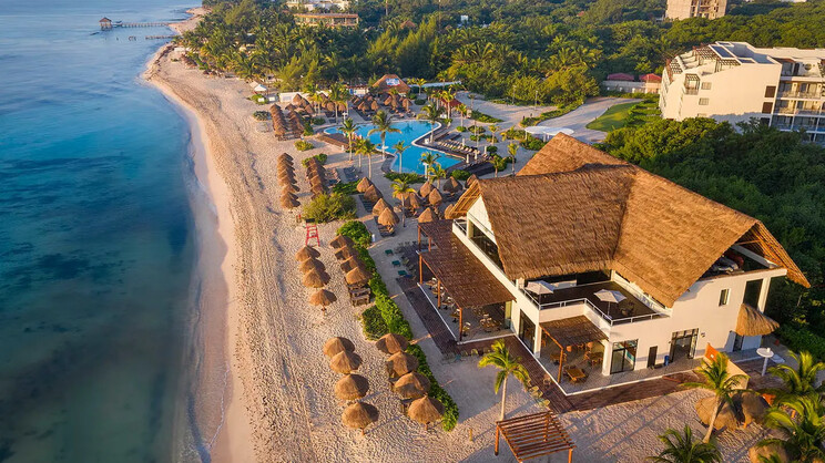 Ocean Riviera Paradise